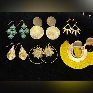 Elegant Fashion Gold-Tone Jewelry Set